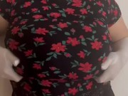 Il mio figliastro vuole leccarmi le tette 🔥