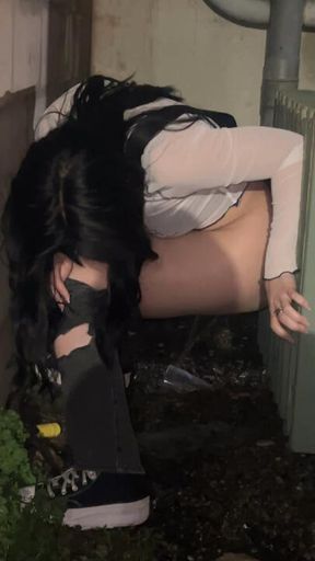 Heavy stream outside 💦