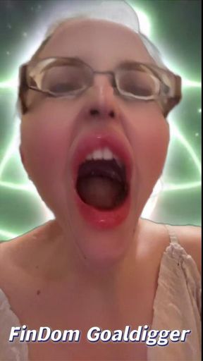 Big Lipsy Girl is yawning very deeply