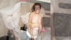 ”HELLOGRANNY Old boobs & giant butt rolling on the bed”