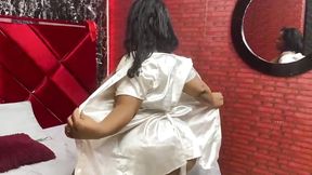 Undress me! 😏🔥