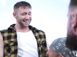 TRAILERTRASHBOYS Officer Brogan Deepthroats Troy Daniels In advance of Bottoming