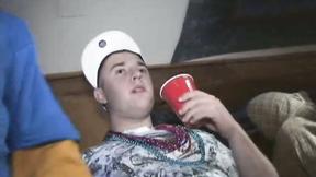 ”Mardi Party Fucking University”