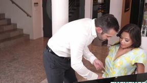 Scarlett Alexis Strums Piano And Seducing