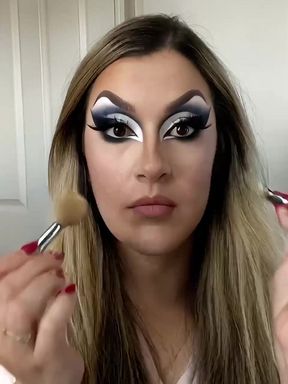 Drab to Drag in 5 seconds - Kimberley Cox to Kim Harsh