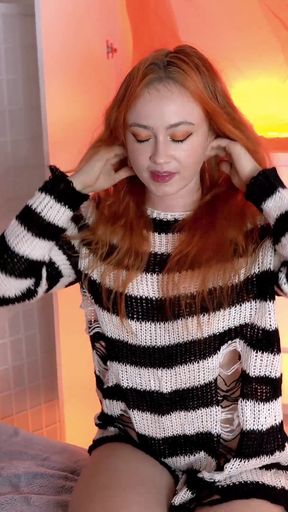 Your Wicked Wardrobe Witch Hump and Squirt on Balloons!