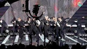 Ateez Wonderland Dance Mirror