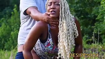 Desire5000 public homemade Queen