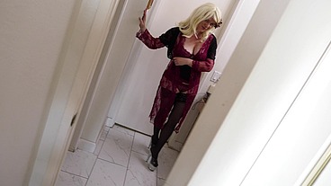 Caught watching stepmom in the bathroom and she likes it!
