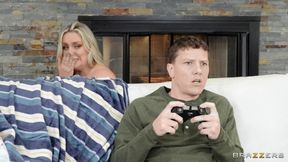 ”Big Titted Hot Ass Hollywood tasting his stepson friend's dick”