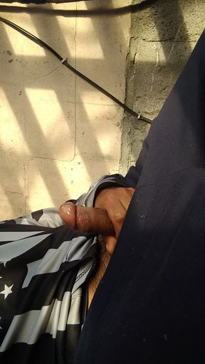 I Have a Good View Before the Public