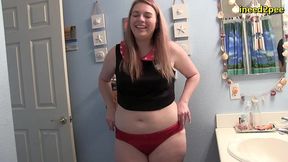 lily calloway pissing white shorts omorashi