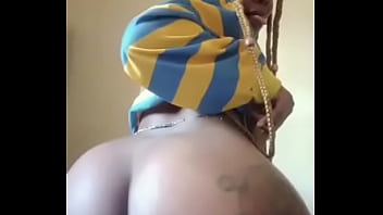 Watch my Kenyan pussy and  ass