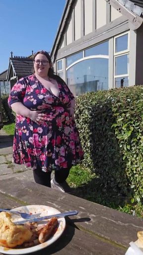 SSBBW Goddess Summertime Date