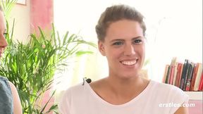 Ersties: Isabella &amp_ Cataleya kommen zweimal von hinten