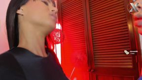 Pussy Licked Until She Squirts in Her Face