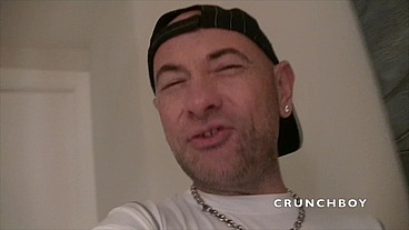 j'aimeraien me faire filme ren train de baiser un mec