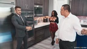 Sneaky Fucking And House-Hunting Quincy Roee