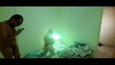 Vivi Guedez - Ela sempre foi uma tremenda de uma pervertida e mesmo casada, sempre deu um jeito.