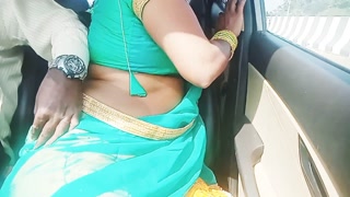 Indian beautiful stranger aunty car sex telugu dirty talks, కార్ లో దెంగులాట బూతులు
