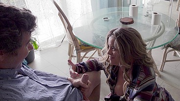 Annoying stepson gets stepmom's pussy