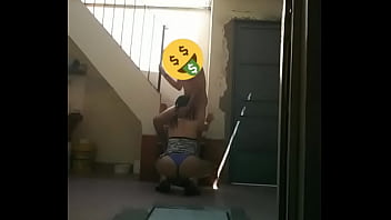 En el patio con Diego