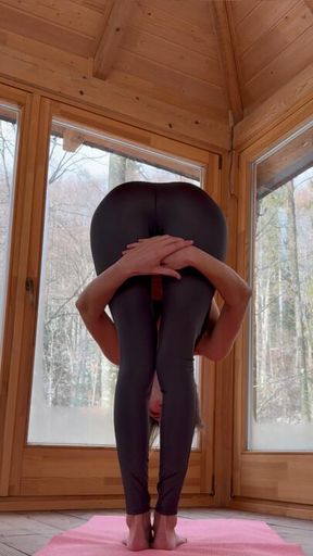 Yoga instructor makes me scream in shiny leggings