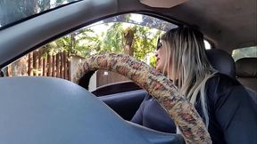 No volante acontece tudo.