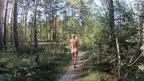 Nude girl came to the clearing of desires