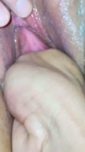 After the creampie, the married milf asks me to stick my hand in her pussy until she cums again