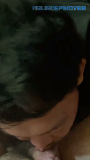 Straight friend offering a bj to his buddy   Clip 1