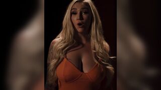 Blonde Bombshell Gets Mr Alien Treatment - 3d Anime Hentai Hardcore Monster Fuck Creampie