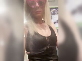 Just showing off my outfit
