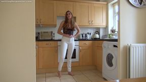 Honour May wets her white Jeans