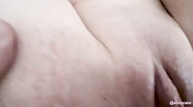 Hot Pawg gets Comical Cumshot from Fat Cock.