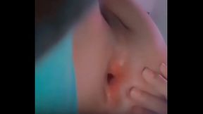 maricon se masturba el culito