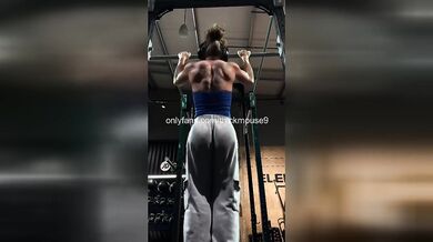 Brunette Gym Thot Squirts During Secret TikTok Live Session