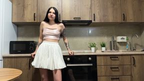 Tattooed Brunette Ex Of My Friend Gives The Best Kitchen Blowjob