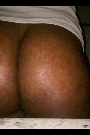 Ass on the Menu, Cum Take a Bite