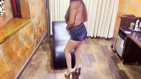 LLEVO A MI HERMANASTRA CULONA DE TETAS ENORMES AL MOTEL - PIA TURNER