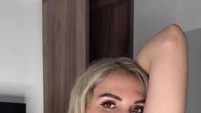 Member video sent by @WowJennifer @Teasing and #Nude #Big Boobs #Blonde #MILF gratis adult clips | Tik.Porn