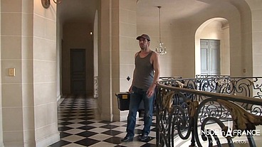 Plumber gets lucky when a french desperate housewife needs banging