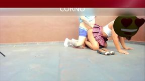 Marido pegou no flagra sua esposa fudendo com o mendigo