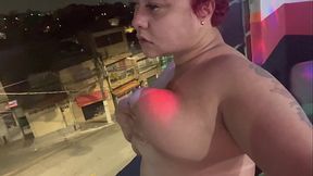 Pamela sagaz indo tomar banho para dormir peladinha voc&ecirc_ foderia essa safada com for&ccedil_a ?