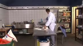 CazzoClub - Monster cock baker sucked off by sexy tatted delivery man