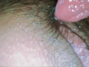 Jugando con el coño de mi sabrosa vecina maria