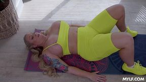 Curvy cougar Holly Wood fucks her stepson after yoga - MYLFDOM