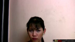 Exotic trans with big hanging balls strokes her ladystick