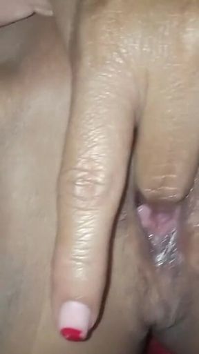 Finger in Masturbation Ah Ah Oh Ahhhoh Until It Swayes