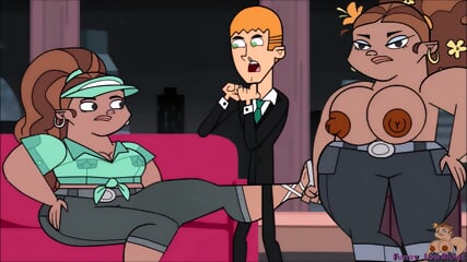 ballbusting FAT EBONY gorda rodillazo huevos TOTAL DRAMA Odisea del Drama Egipto